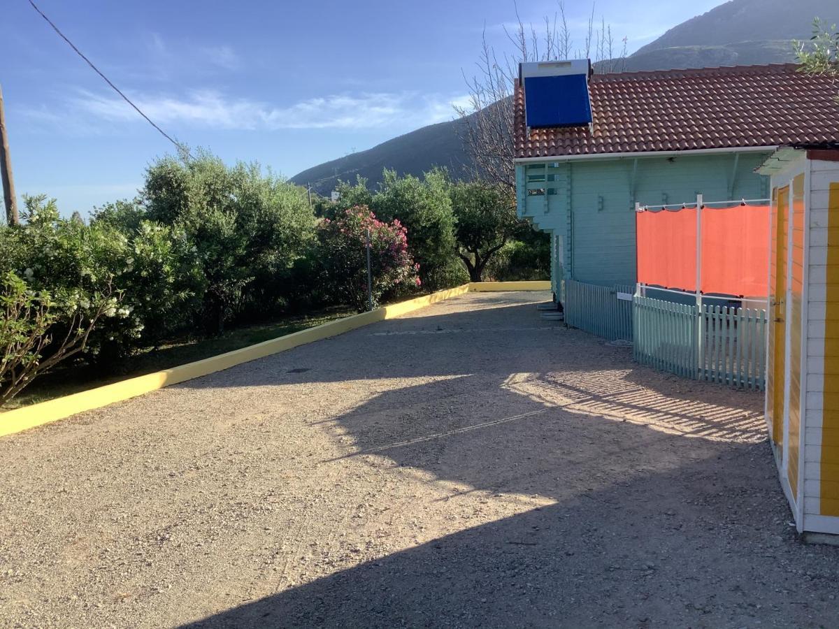 The Cabin, Kyparissia Buitenkant foto
