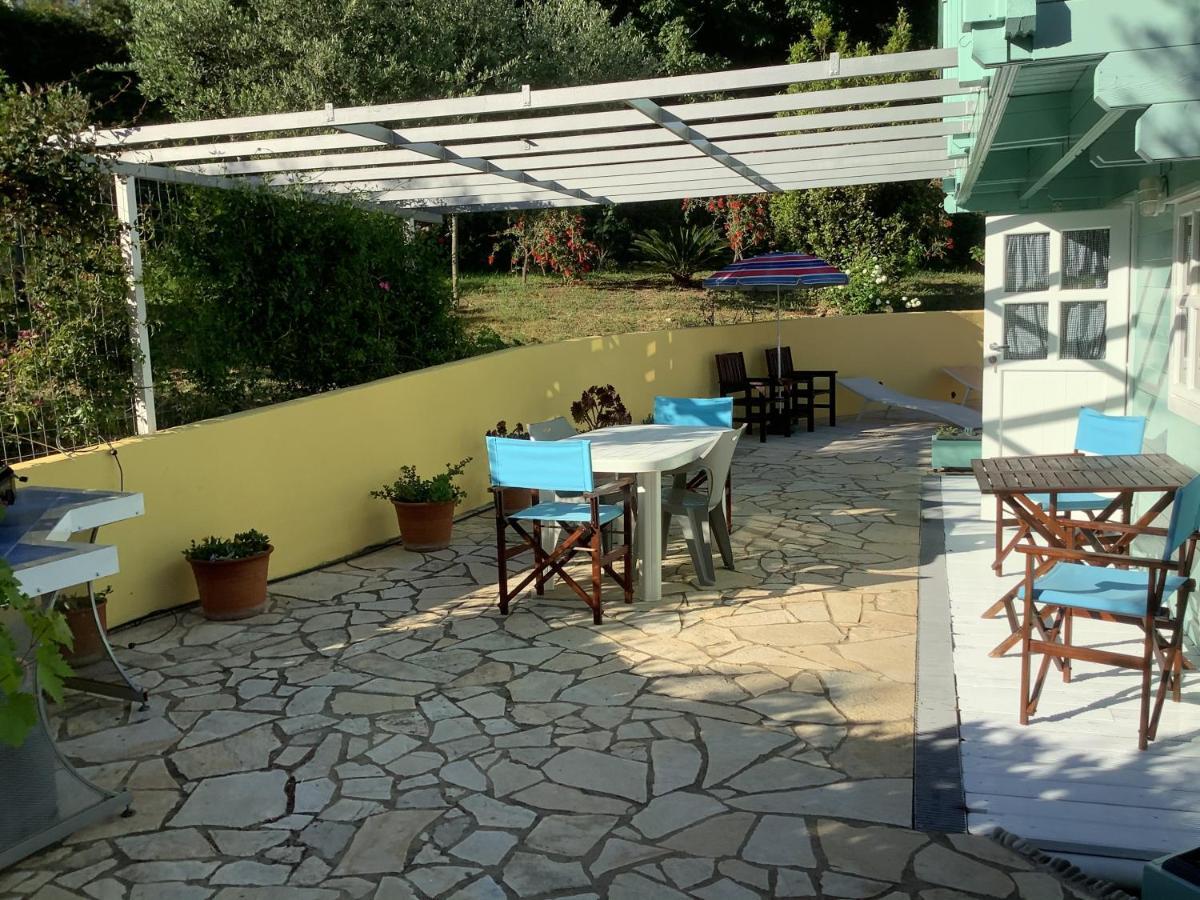 The Cabin, Kyparissia Buitenkant foto